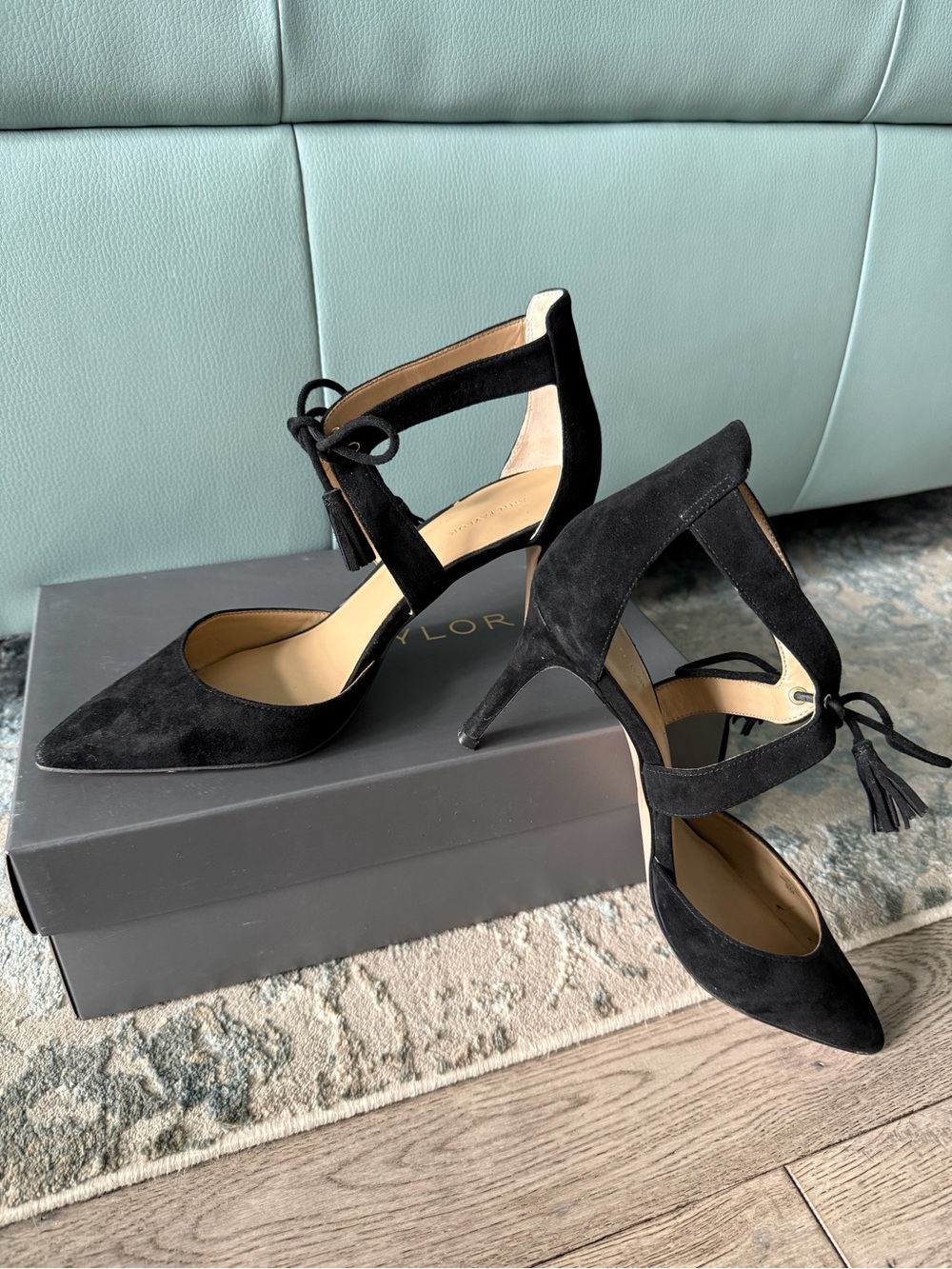Ann Taylor Black Suede Tassel Tie Pointed-Toe Ankle Tie Heels - 9